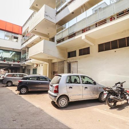 דהראדון Hotel Siddharth מראה חיצוני תמונה